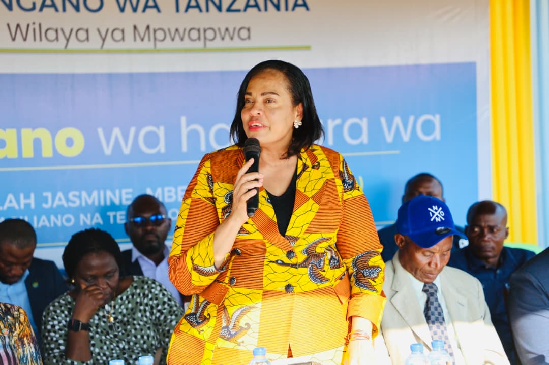 MPWAPWA KUNUFAIKA NA MINARA 57 ITAKAYOBORESHA HUDUMA ZA MAWASILIANO